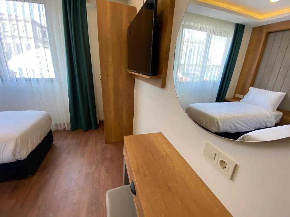 **  איסטמבול Pege Hotel טורקיה